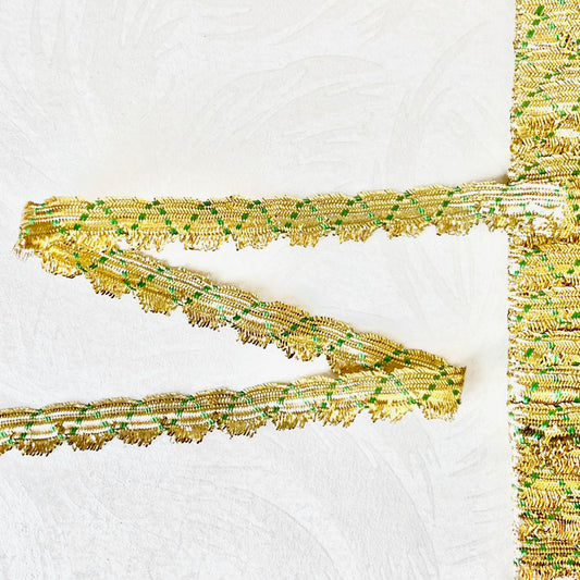 Metallic_Scalloped_Braid
