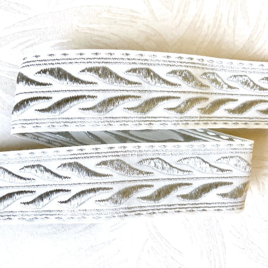 Metallic_Silver_Leaf_Jacquard_Ribbon