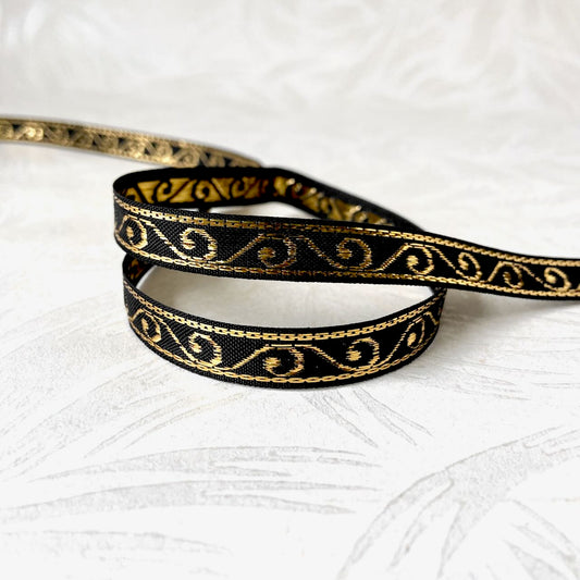 Metallic_Swirl_Jacquard_Ribbon