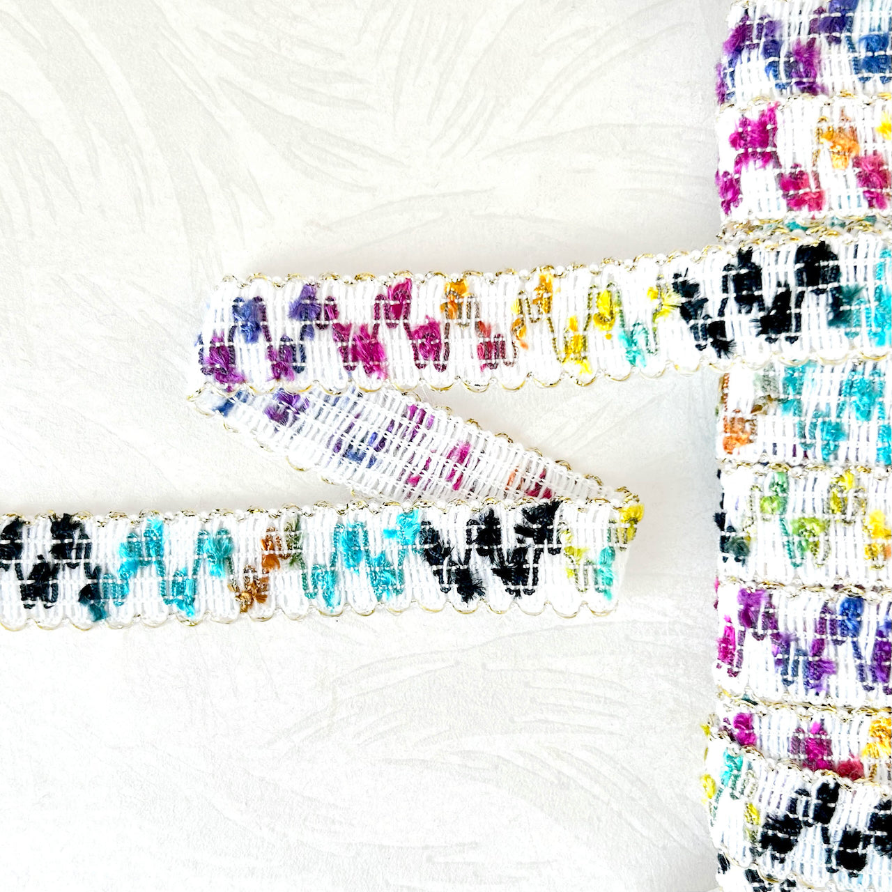 Multicolor_Braid