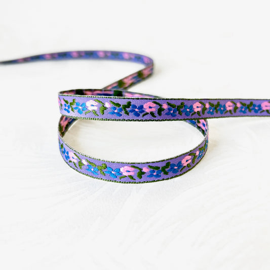 Narrow_Floral_Jacquard_Ribbon