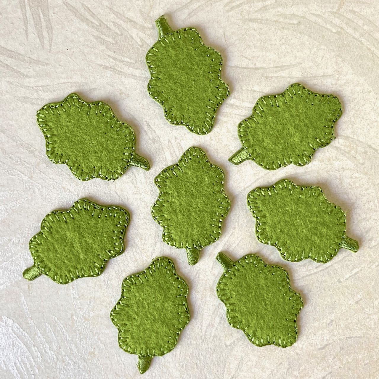 Oak_Leaf_Patch_Apple