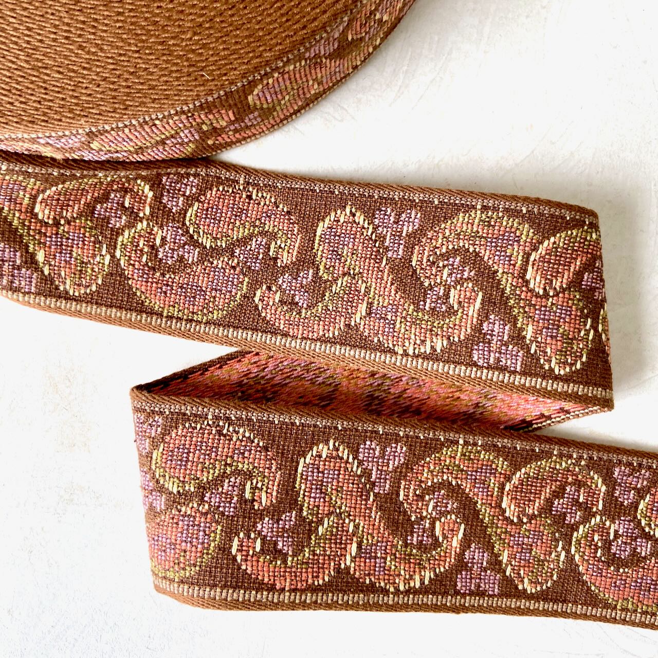 Paisley_Tapestry_Jacquard_Ribbon