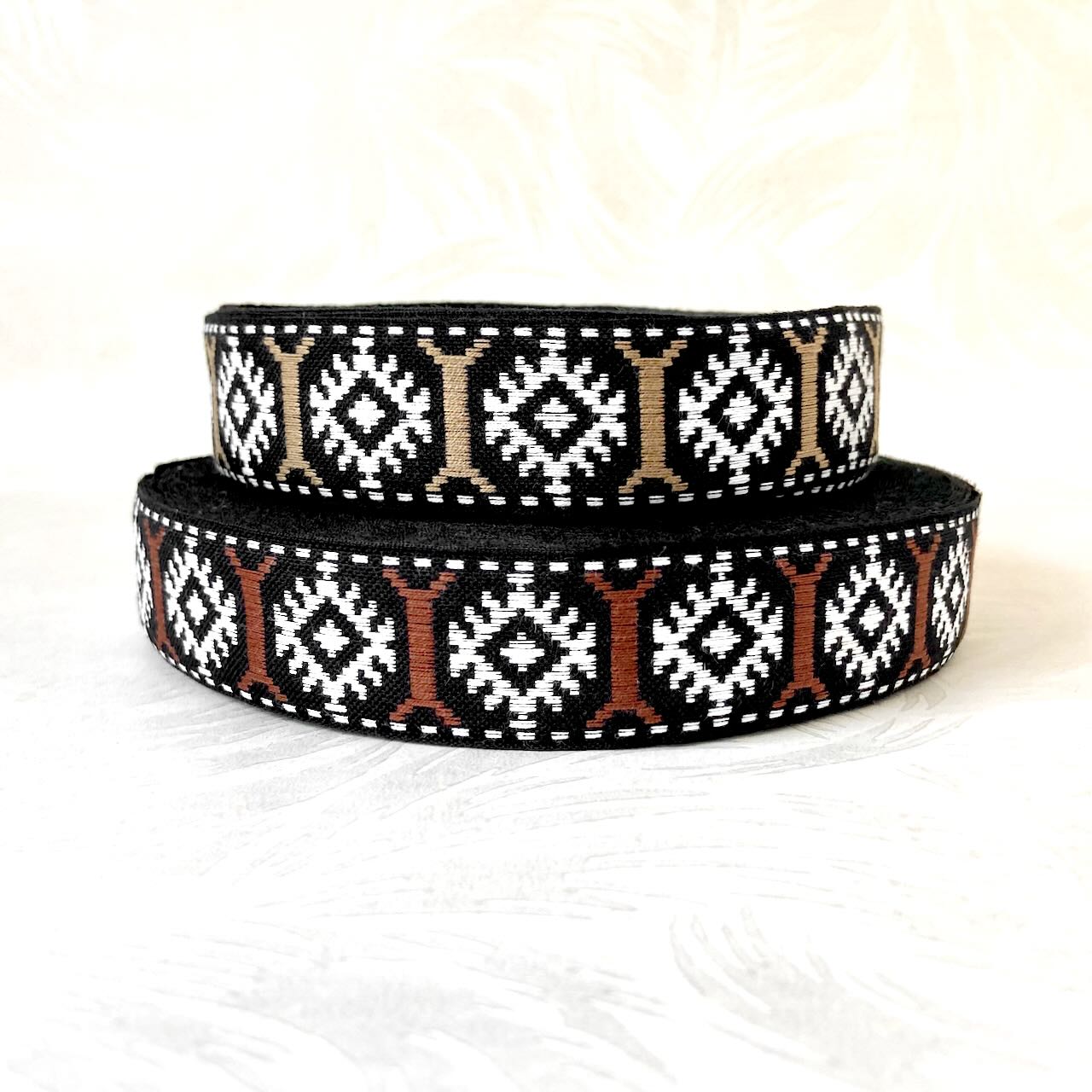 Pillar_Jacquard_Ribbon