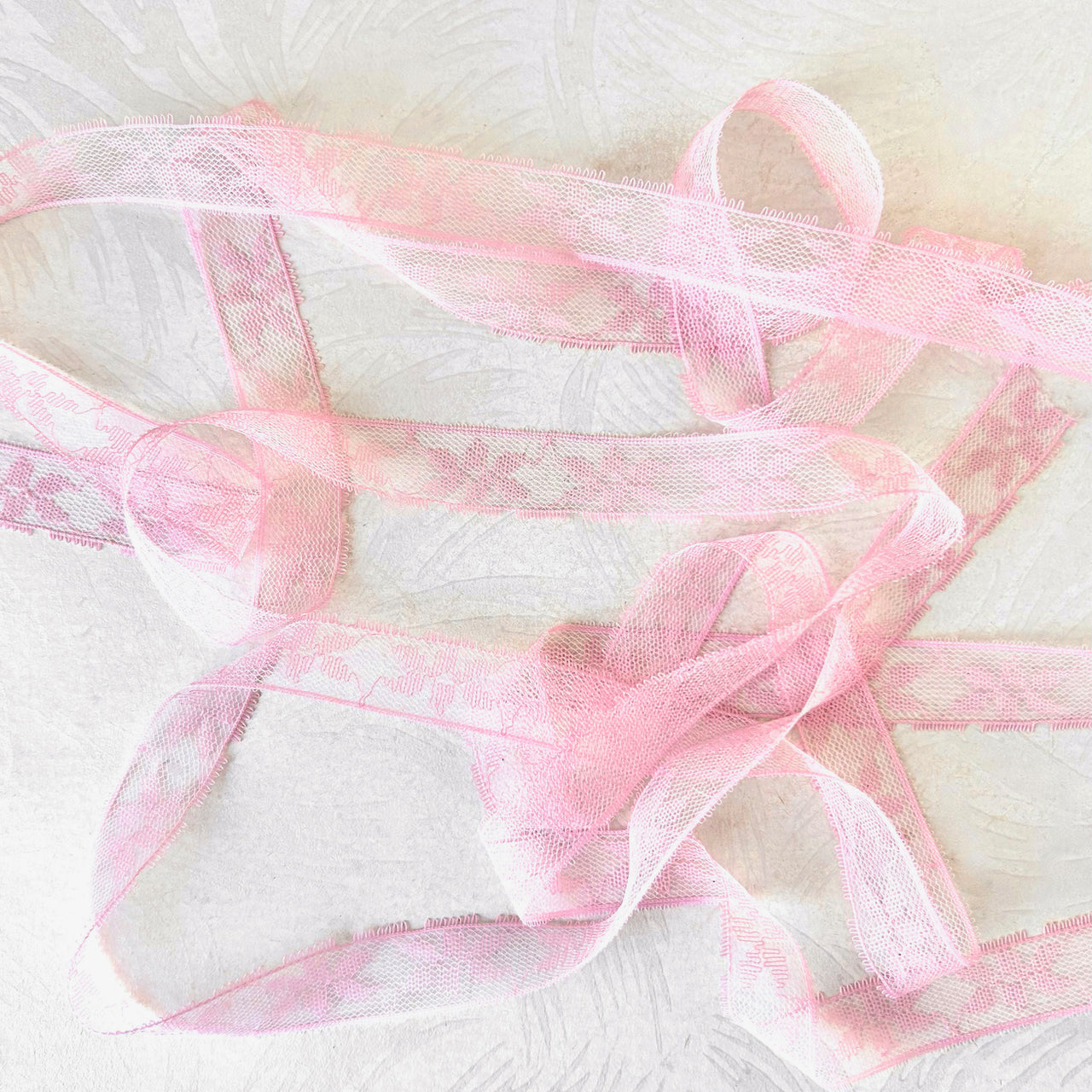 Pink_Flat_Lace