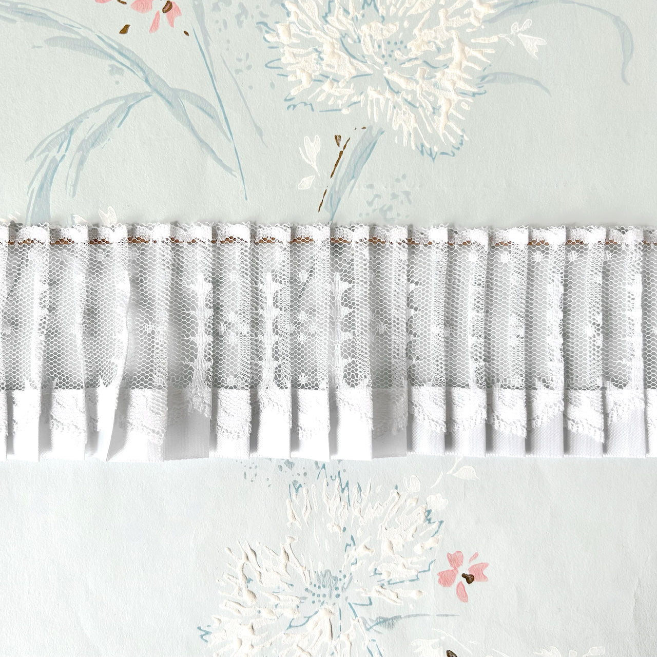 Pleated_Tull_Lace_Trim