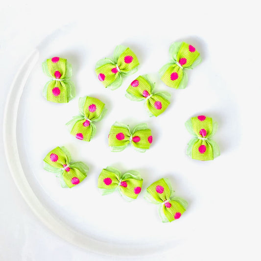 Polka_Dot_Ribbon_Bow