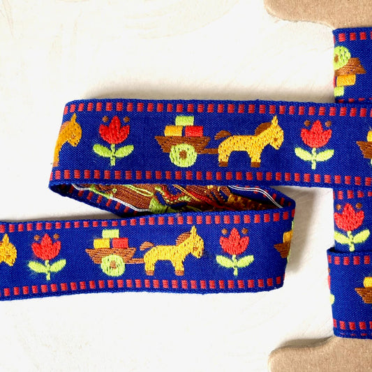 Pony_Cart_Jacquard_Ribbon