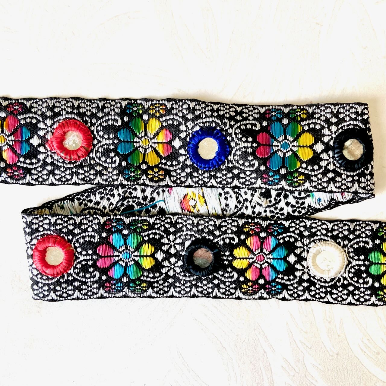 Rainbow_Mirror_Jacquard_Ribbo