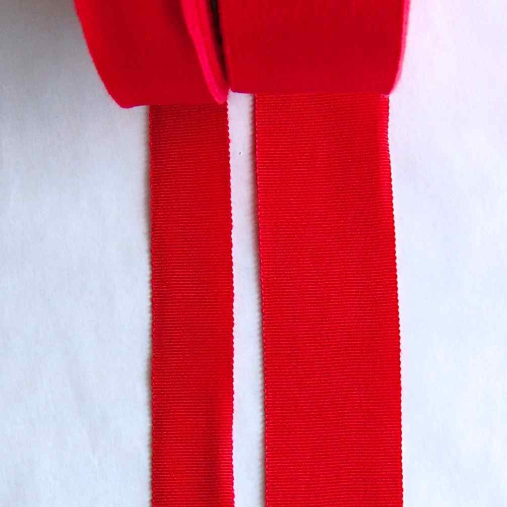 Red-Grosgrain