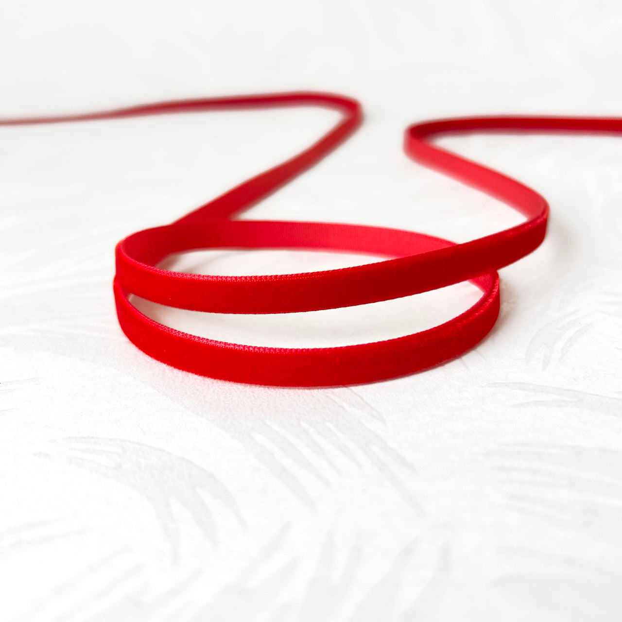 Red_Velvet_Ribbon