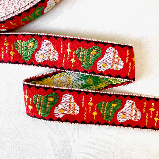 Retro_Jacquard_Ribbon