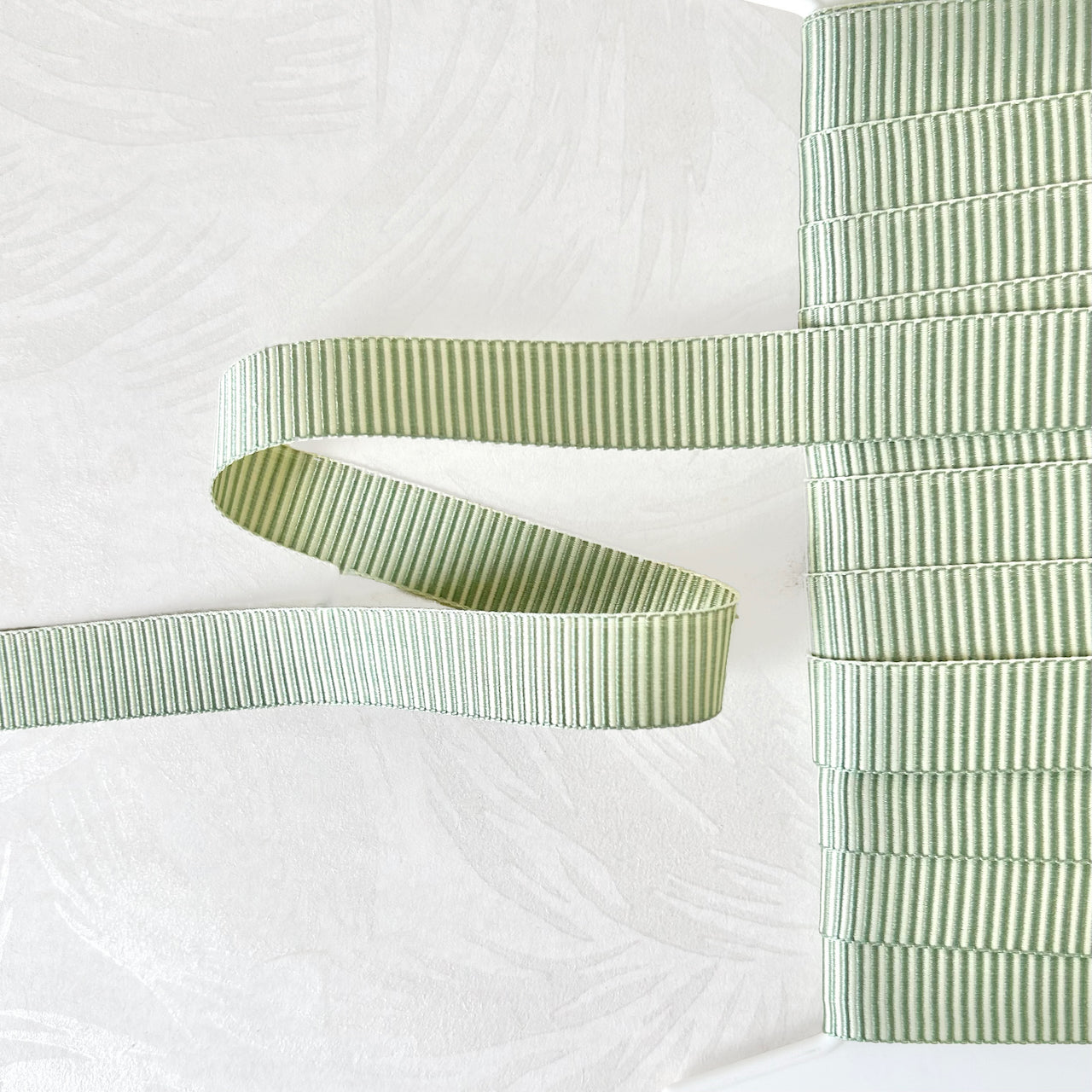 Ribbed_Jacquard_Ribbon