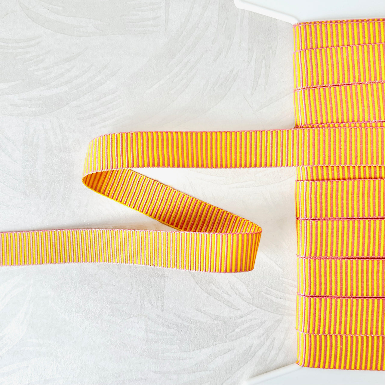 Ribbed_Jacquard_Ribbon