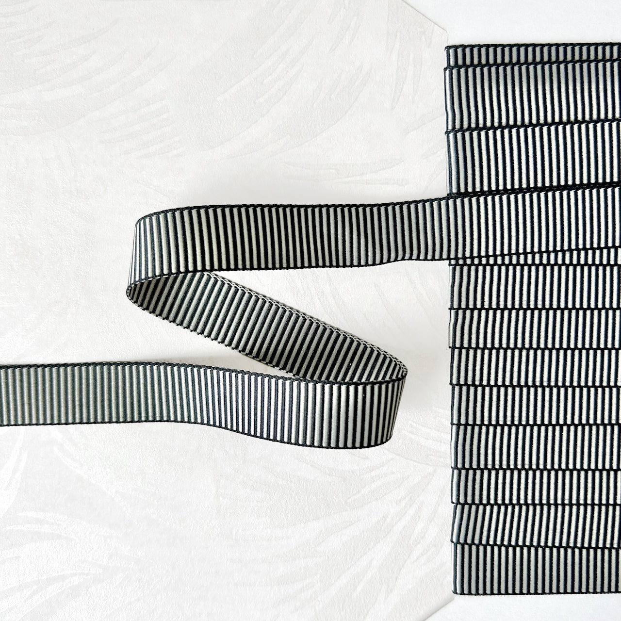 Ribbed_Jacquard_Ribbon