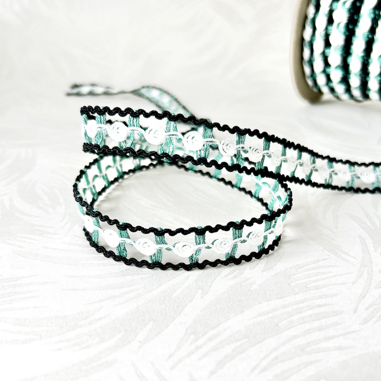 Rose_Lattice_Braid