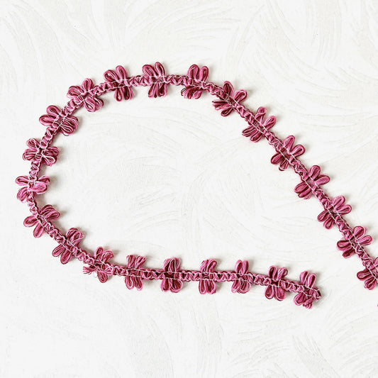 Scalloped_Loop_Braid