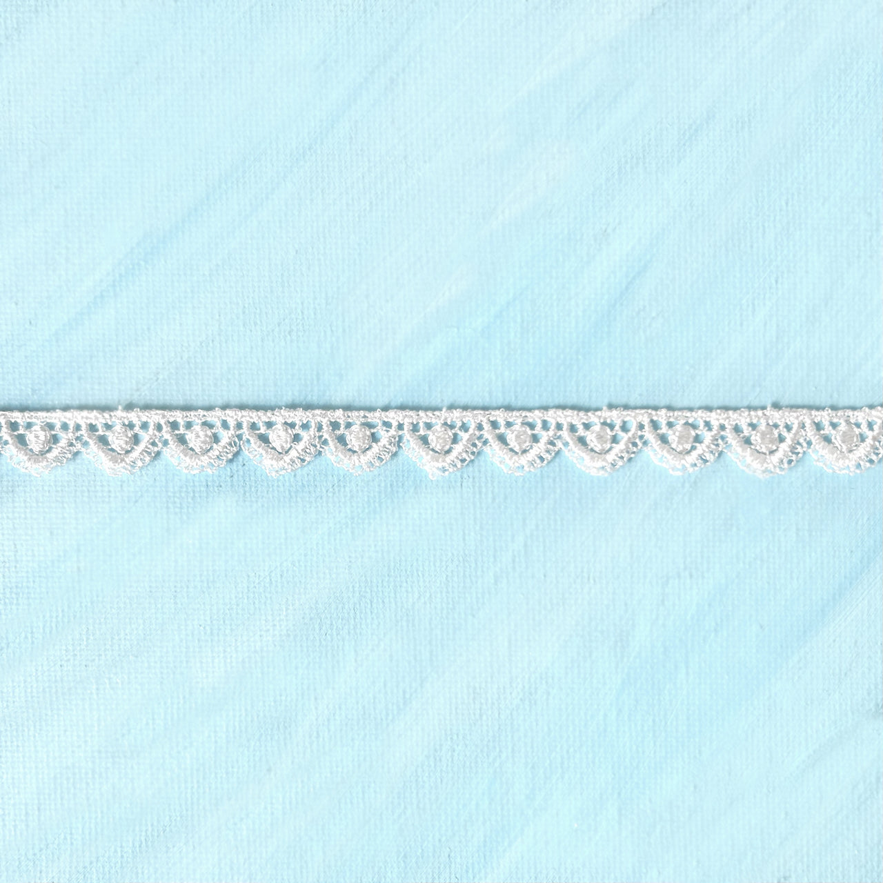 Scalloped_Venice_Lace