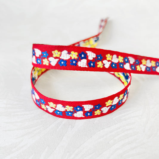 Scattered_Flowers_Jacquard_Ribbon