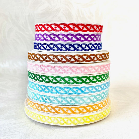 Scrolling_Lines_Jacquard_Ribbon