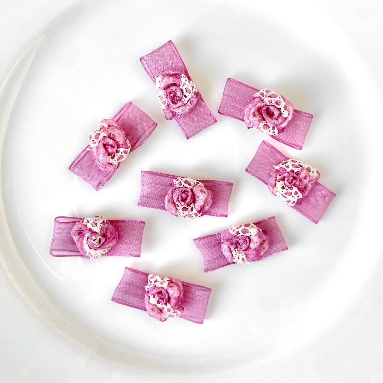 Sheer_Bow_with_Rose