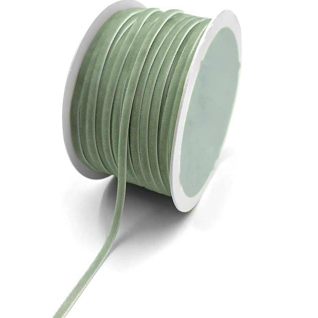 Skinny_Velvet_Ribbon_Jadeite_Green