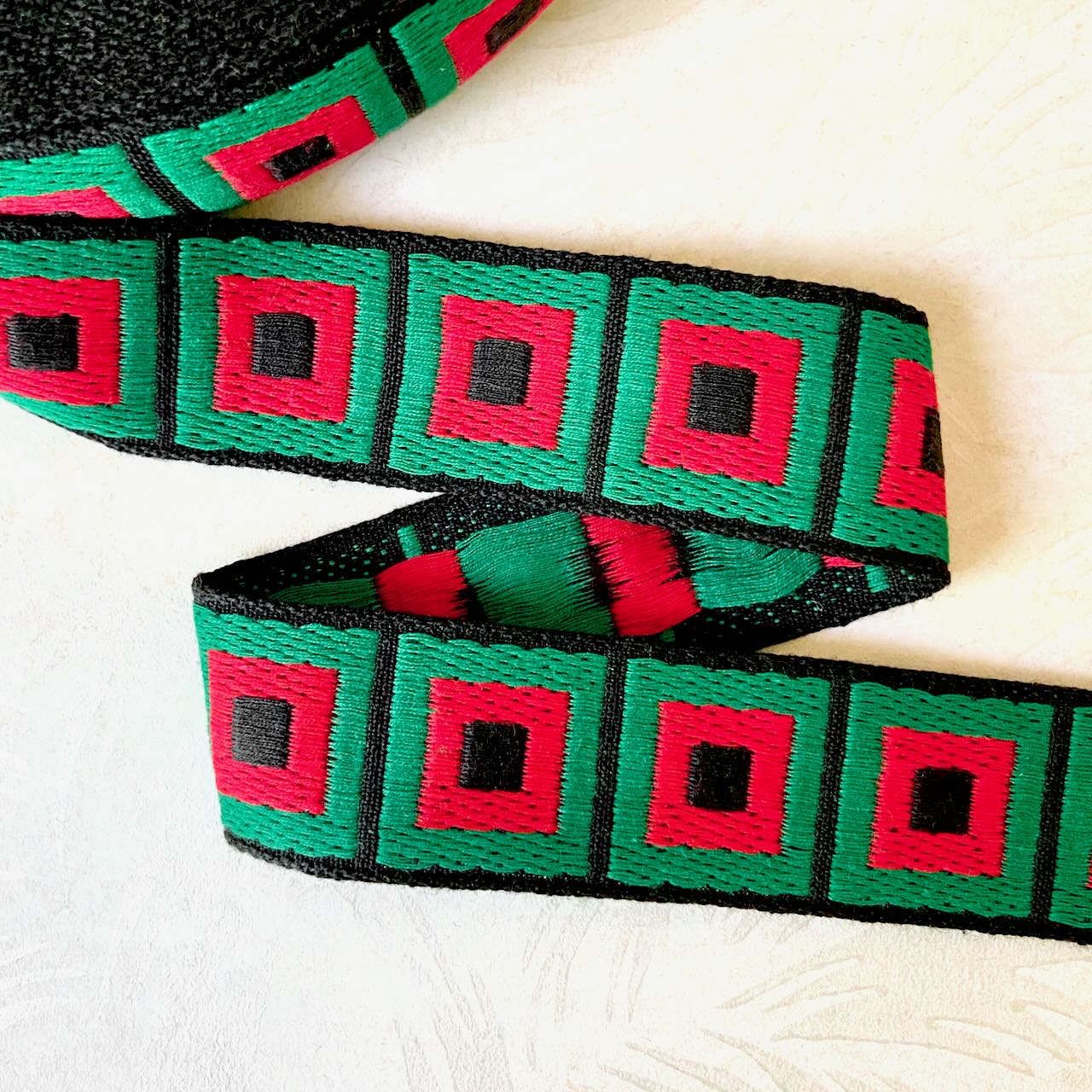 Squares_Jacquard_Ribbon