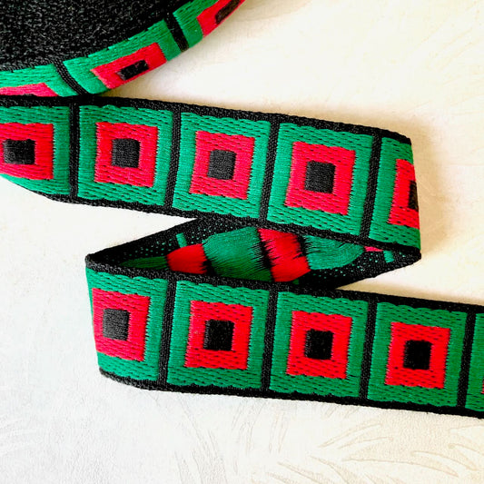 Squares_Jacquard_Ribbon