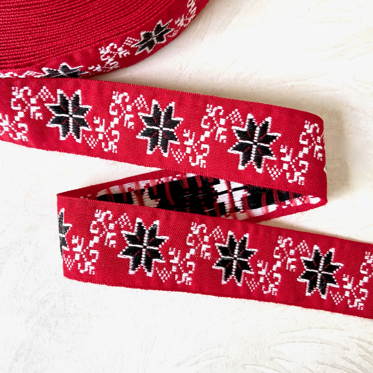 Starburst_Jacquard_Ribbon
