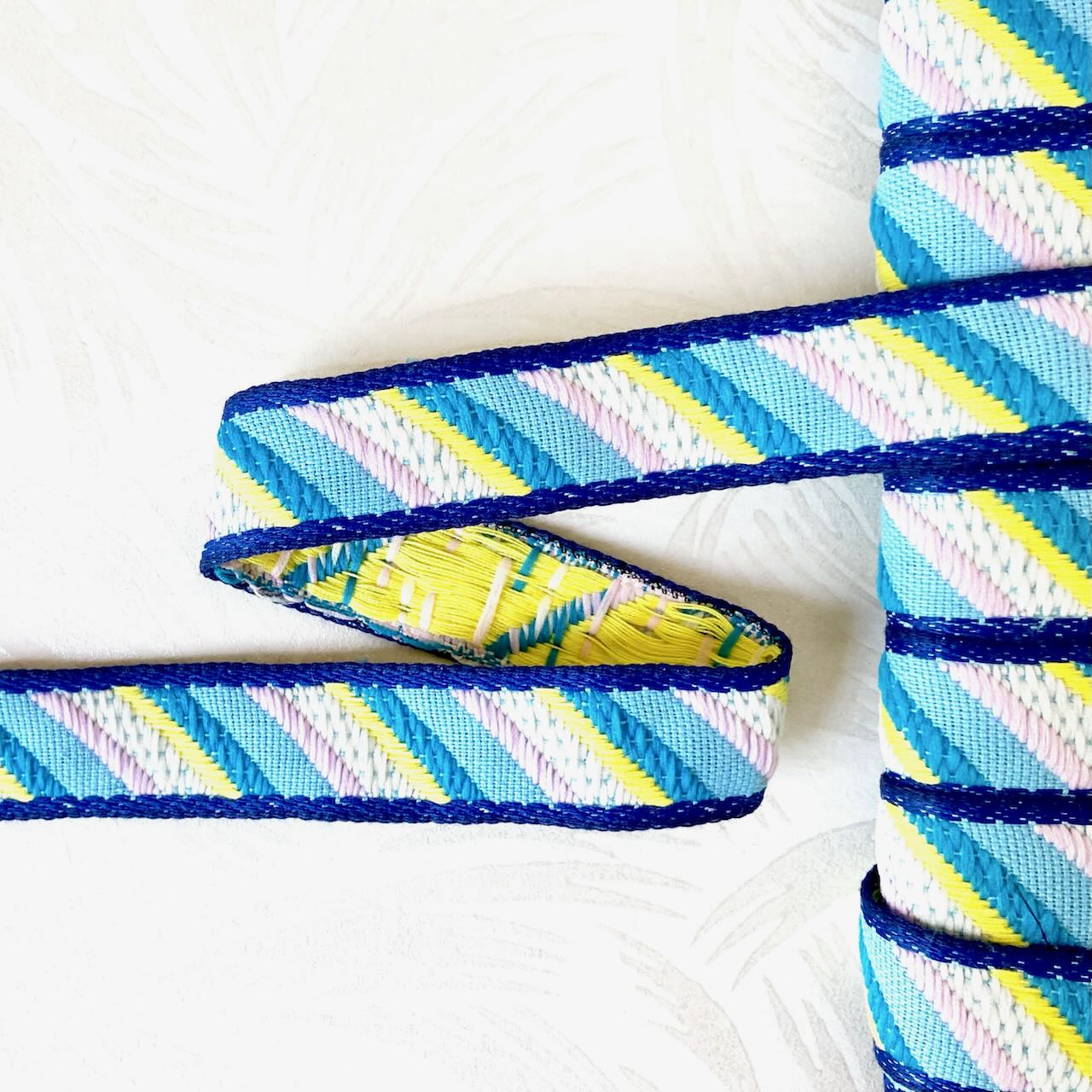 Stripe_Jacquard_Ribbon