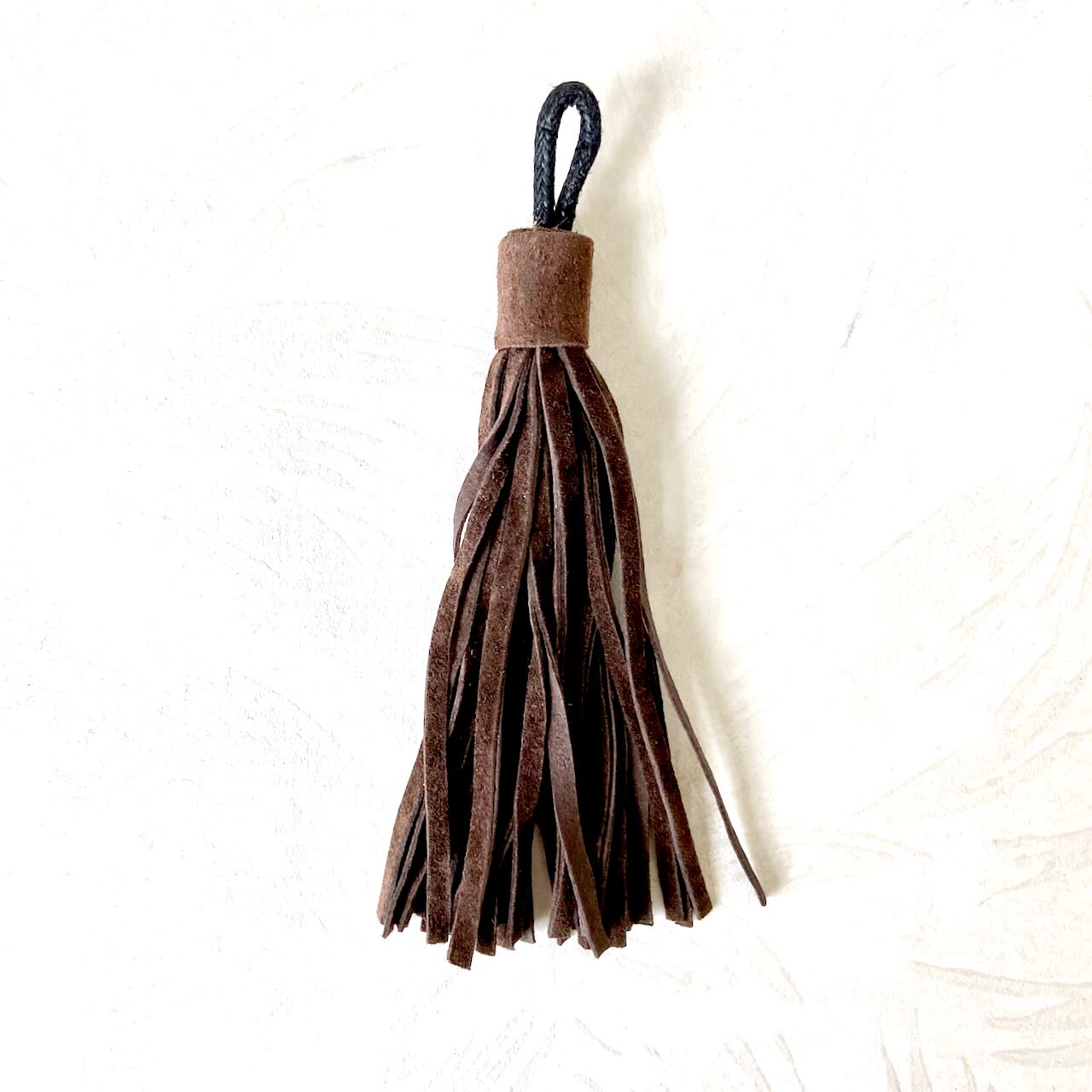 Suede_Tassel
