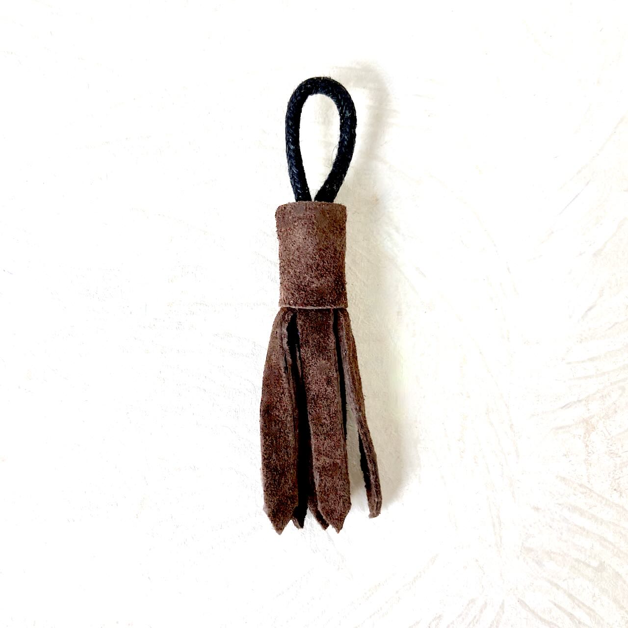 Suede_Tassle
