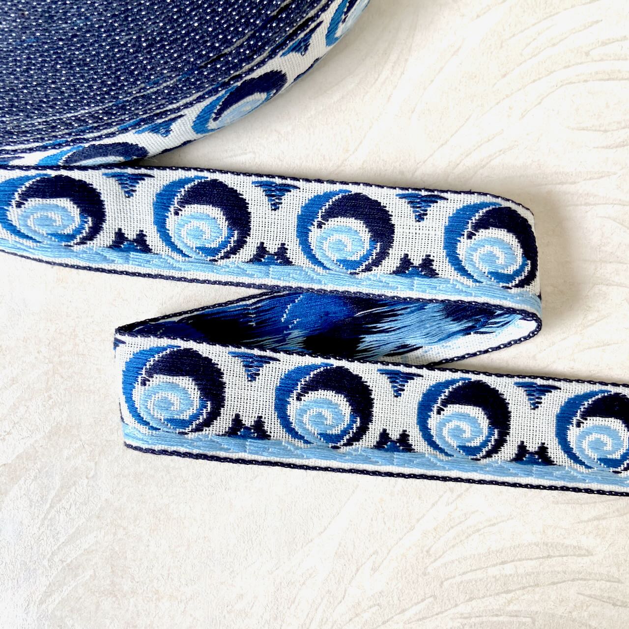 Swirl_Jacquard_Ribbon