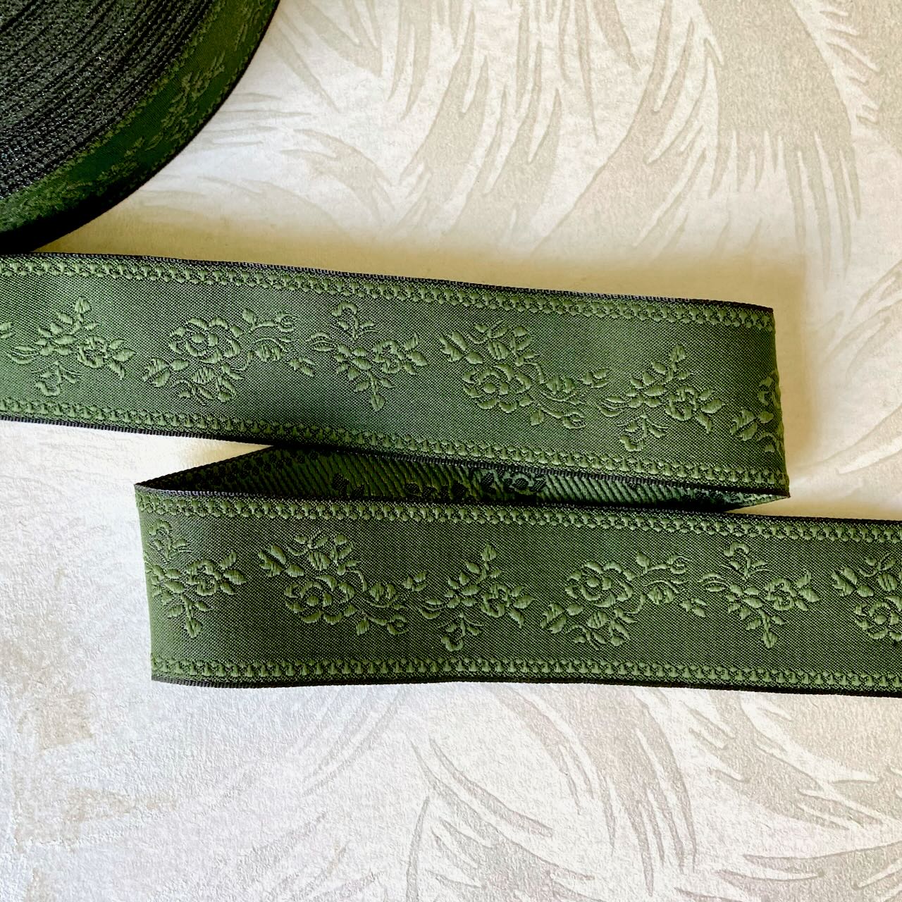 Tonal_Floral_Jacquard_Ribbon