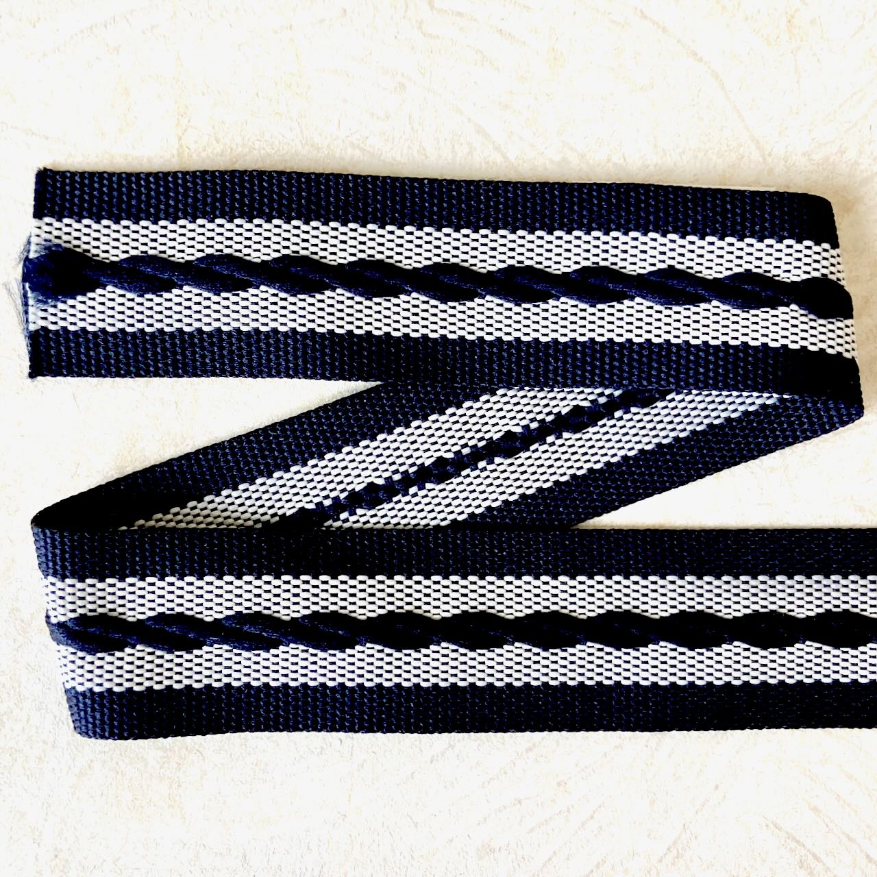 Twist_Center_Flat_Braid_Ribbon
