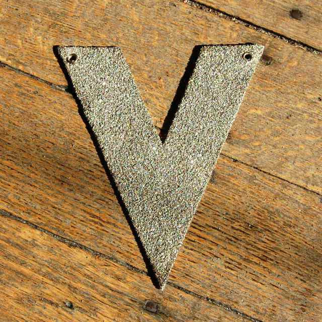 Glitter-letter-V