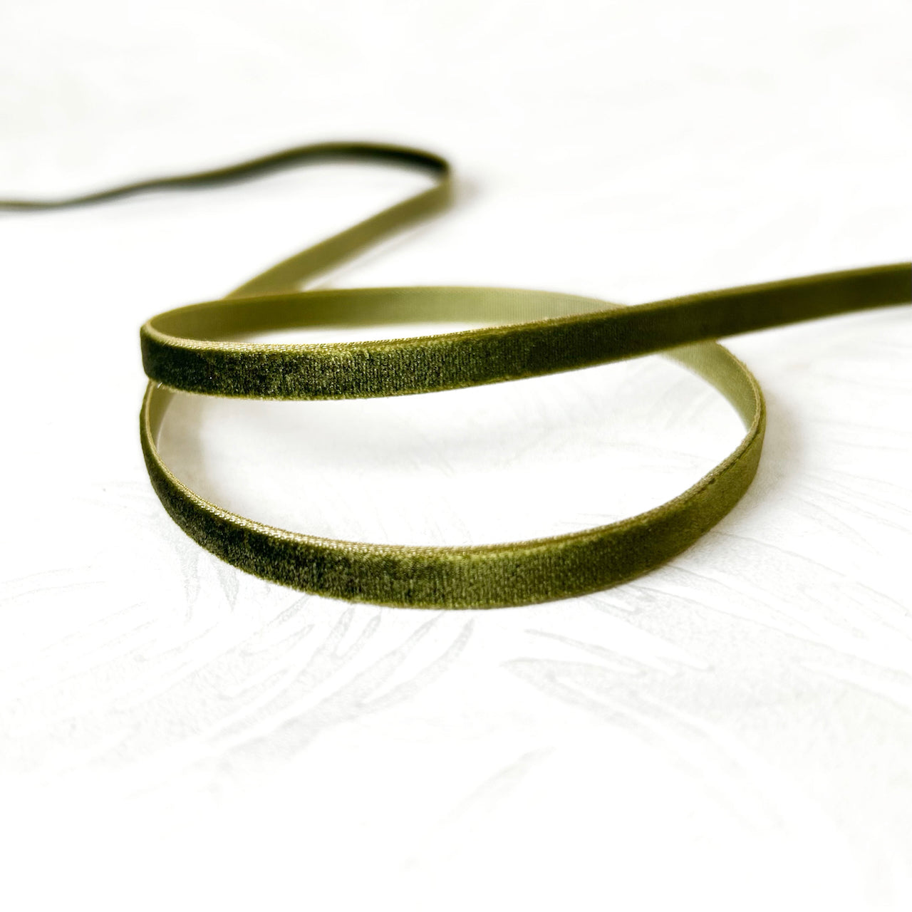 Velvet_Ribbon