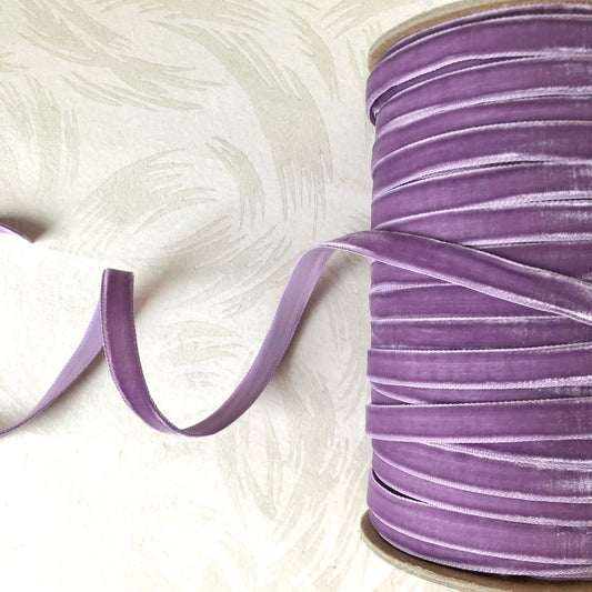 Velvet_Ribbon_Narrow_Purple