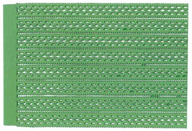 Scalloped Border, Dresden Trim