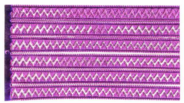 Tiny Pennant Dresden Die Cut Border