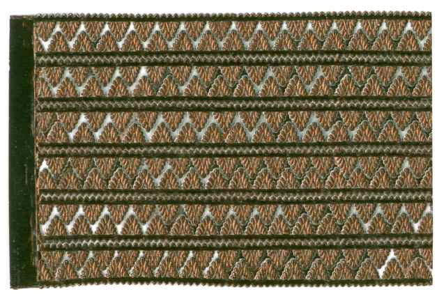 Pennant Point Border, Dresden Trims