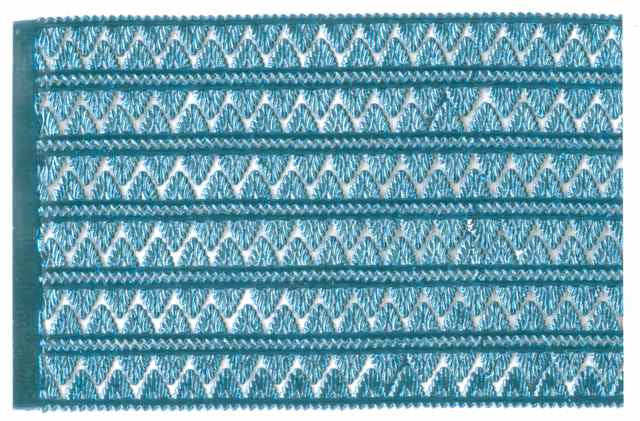 Pennant Point Border, Dresden Trims