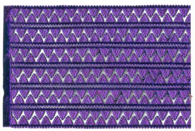 Pennant Point Border, Dresden Trims
