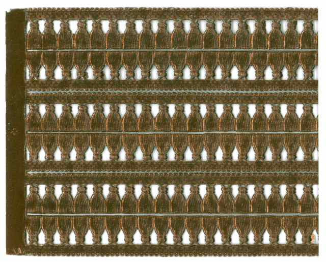 Tassel Border, Dresden Trim
