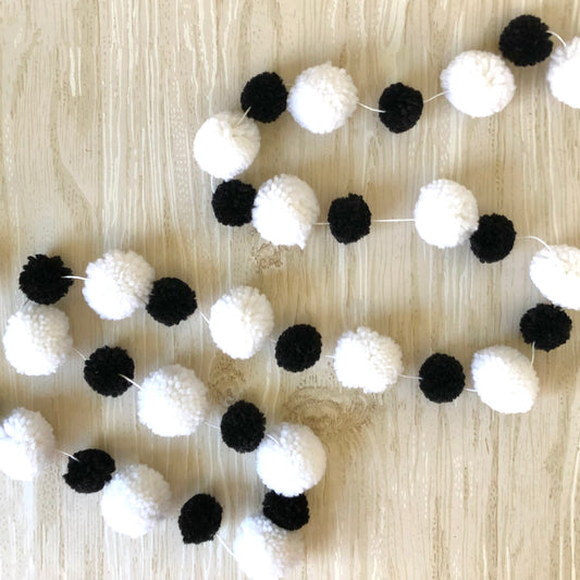 Pom Pom Garland