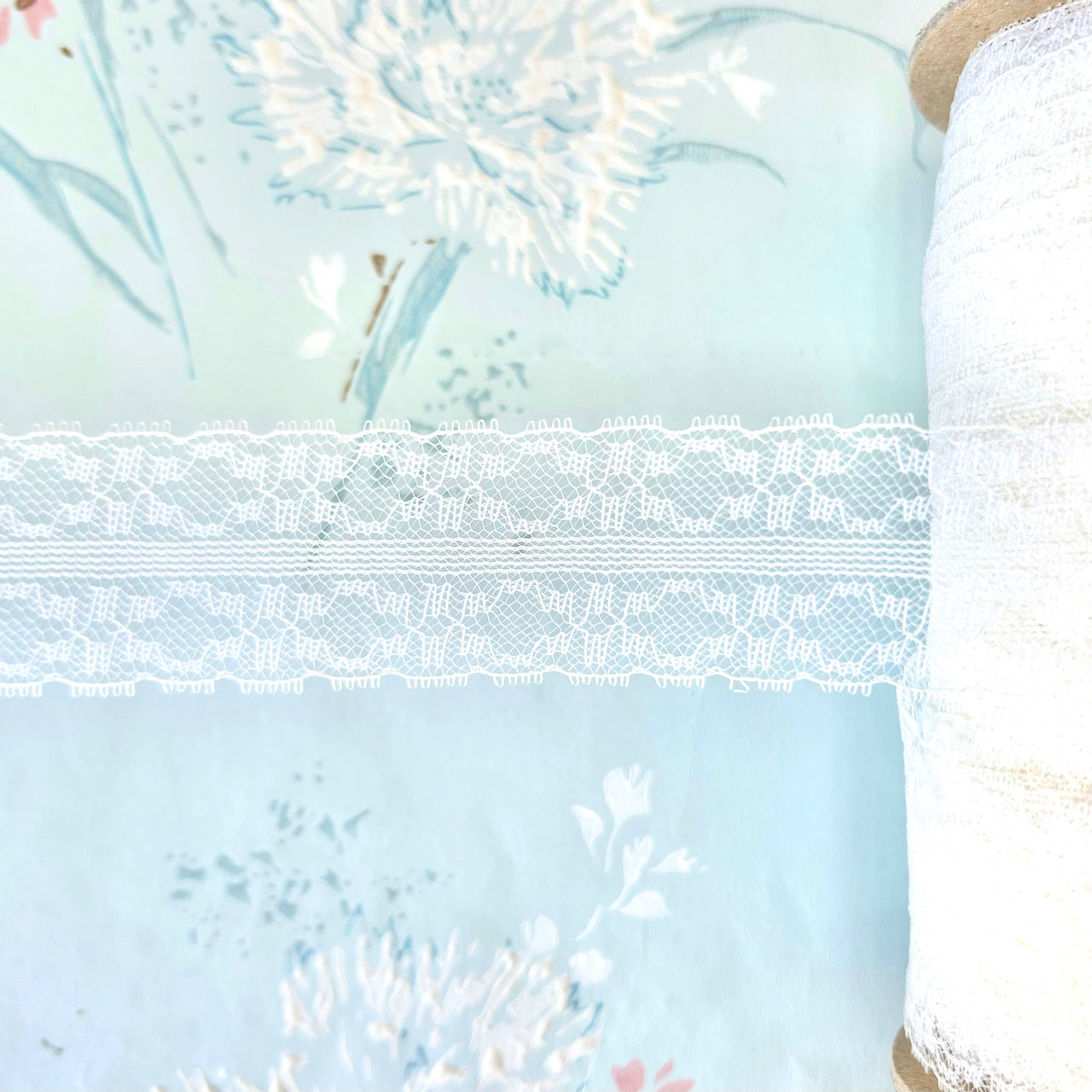 White_Flat_Lace