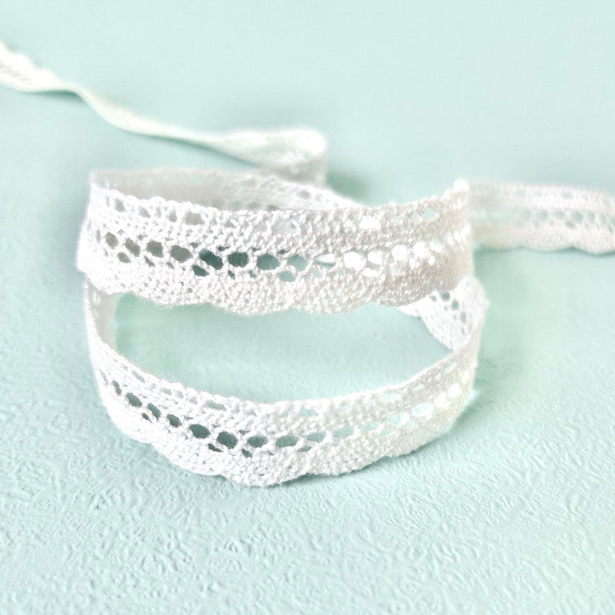 White_Scalloped_Cluny_Lace