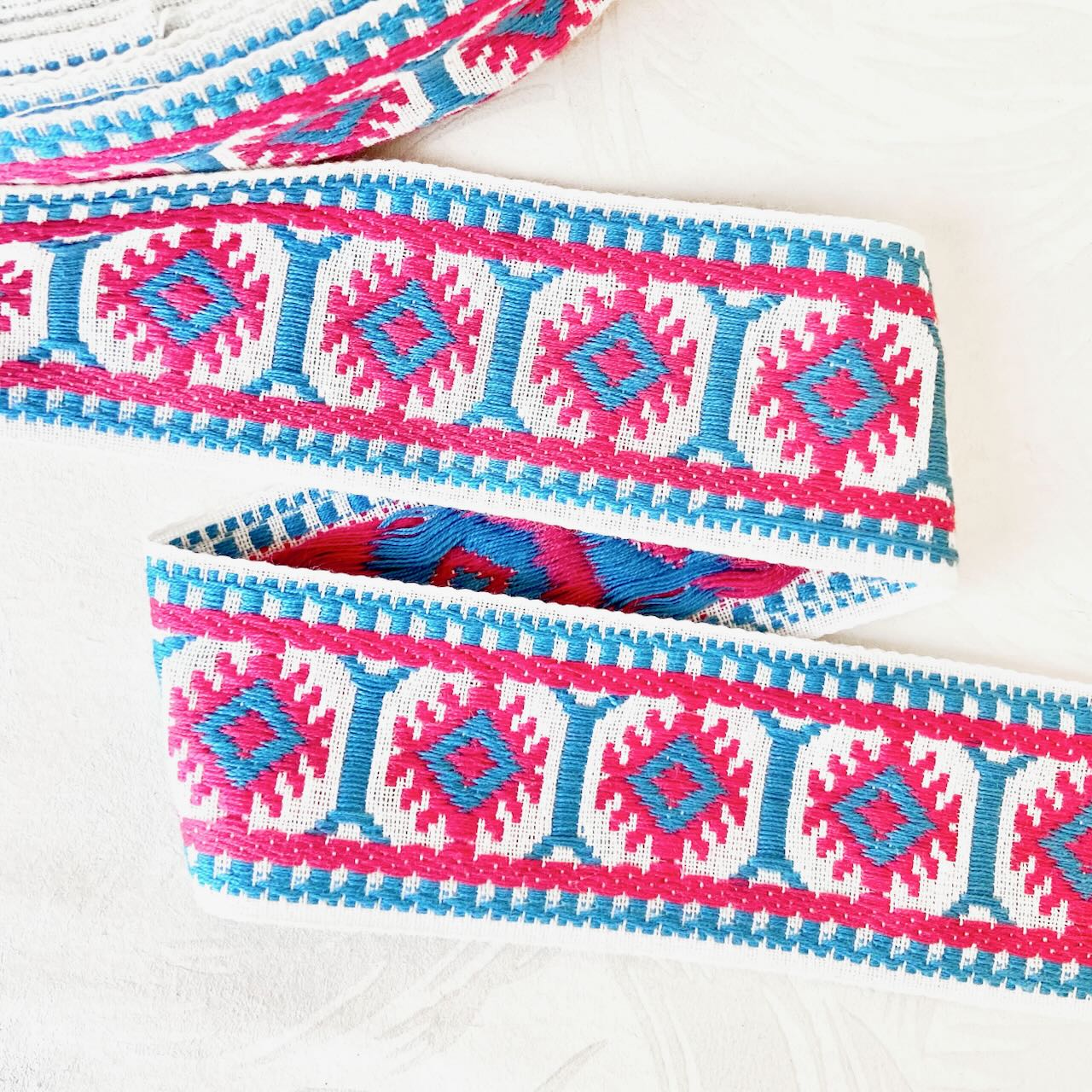 Wide_Aztec_Jacquard_Ribbon