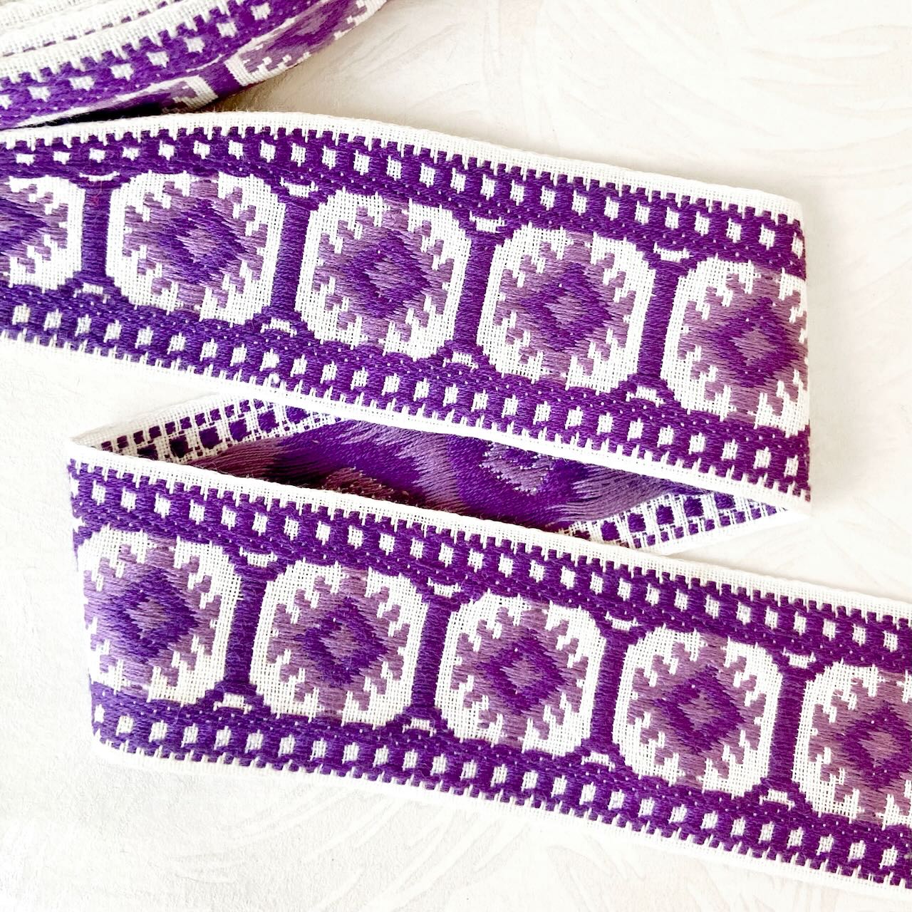 Wide_Aztec_Jacquard_Ribbon