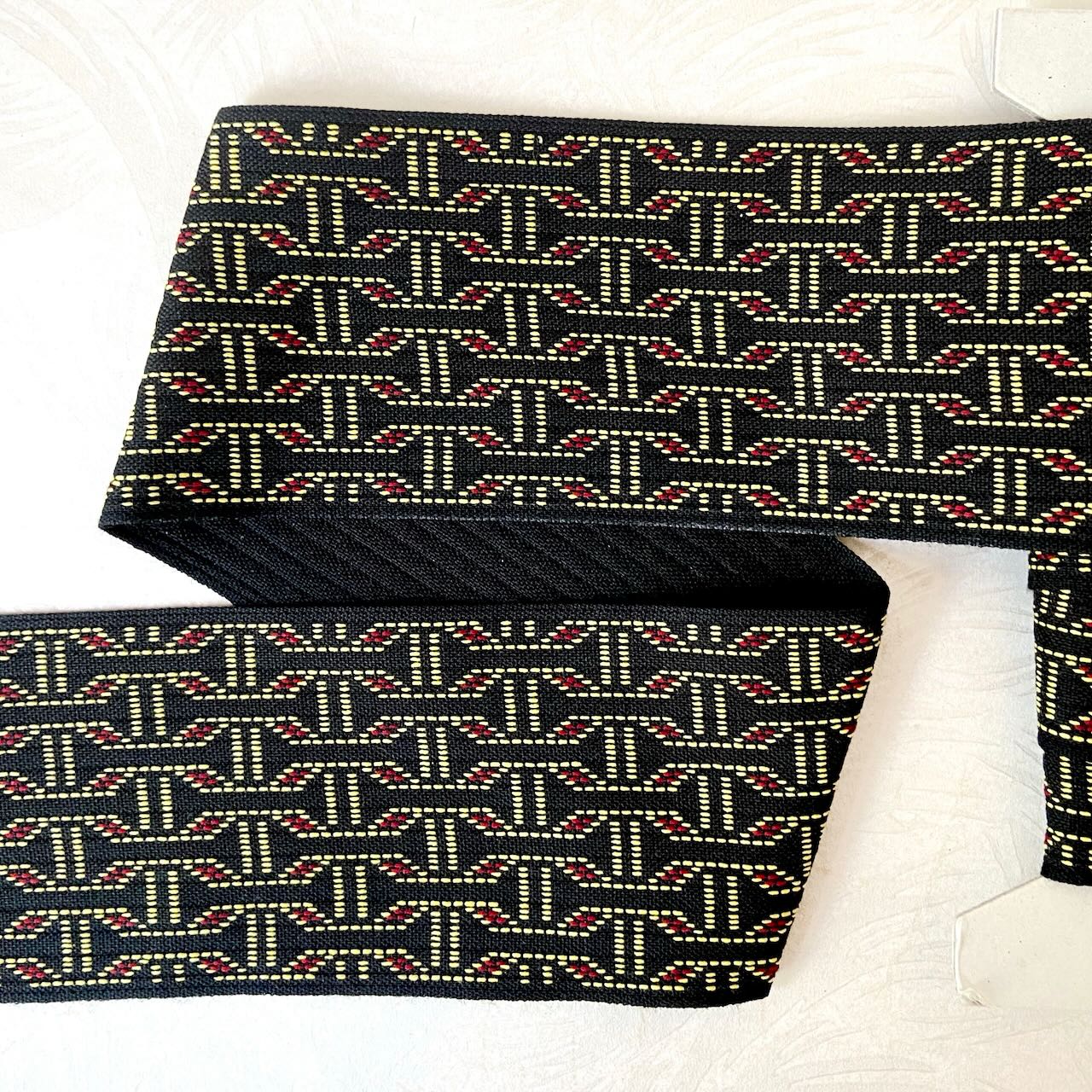 Wide_Geometric_Jacquard_Ribbon